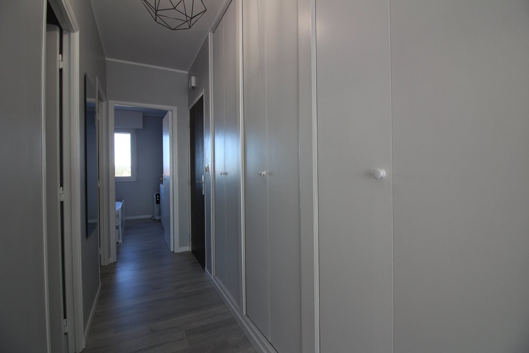 /picture/helios/116215201/MERIDIEN E7/12_2025-06-01CEST00h03-54.jpg